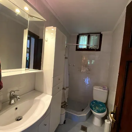 Semesterbostad Cozy Retreat By The Sea Nea Irakleia